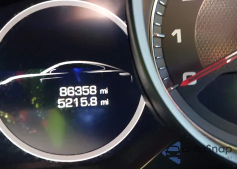 2017 Porsche Panamera 4S z USA, uszkodzony, nr VIN WP0AB2A79HL122016